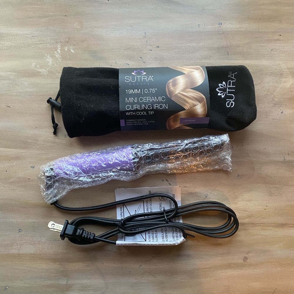 SUTRA mini ceramic iron